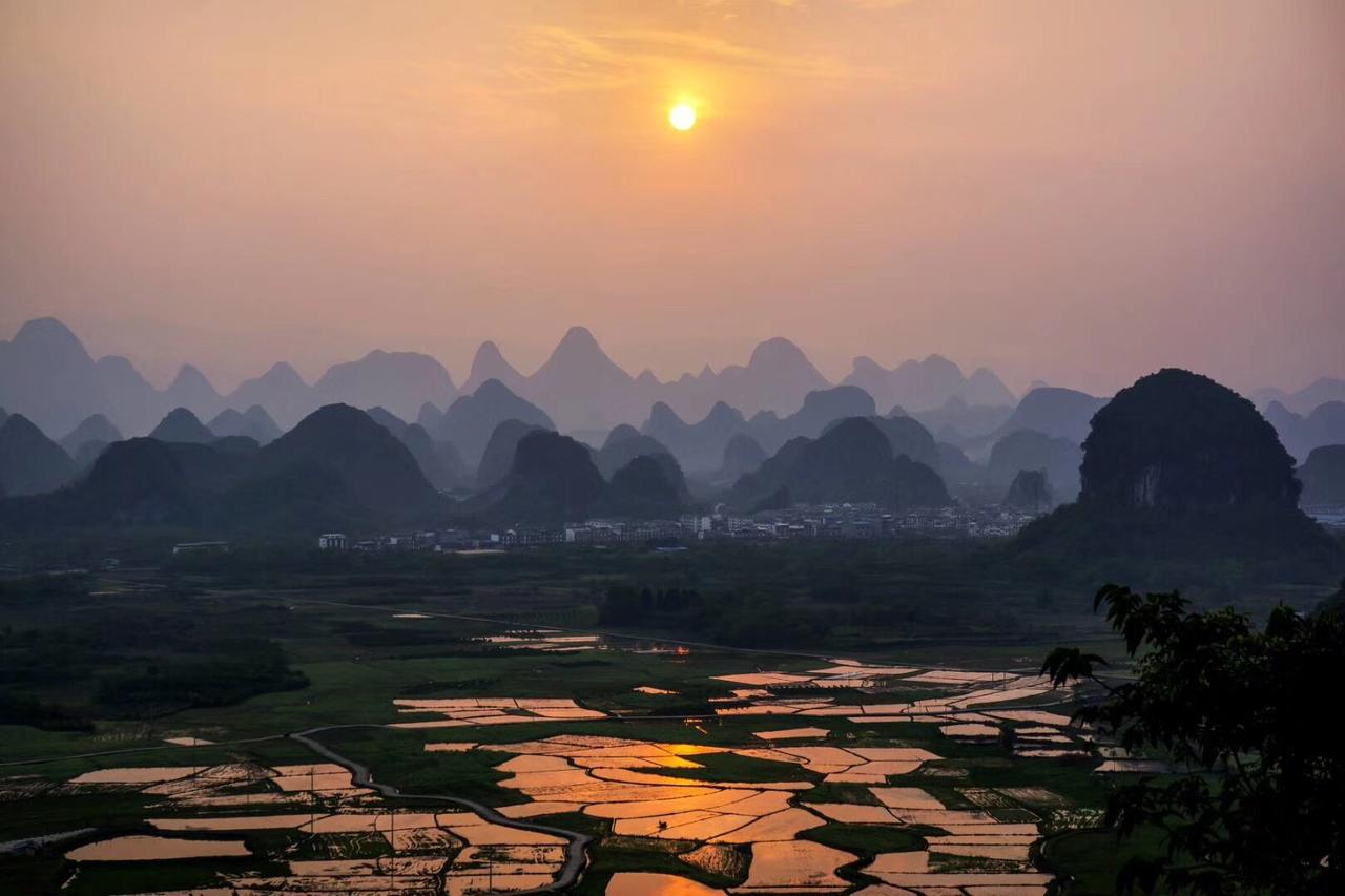 Yangshuo Moon Resort Hotel Exterior foto